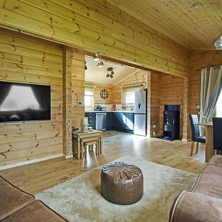 Stag Lodge Фалькирк Экстерьер фото